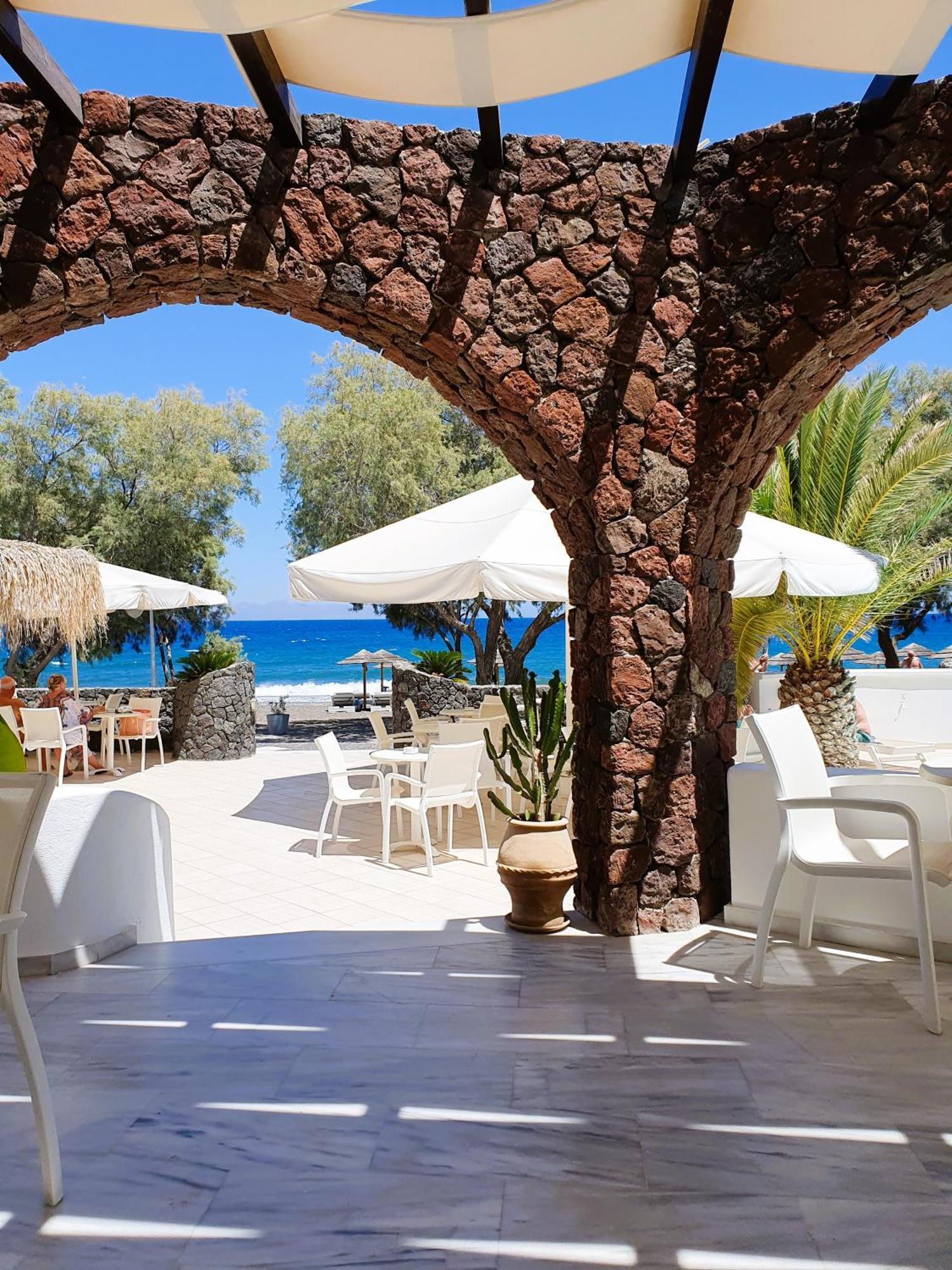 Arion Bay Hotel Santorini Kamári Exterior foto