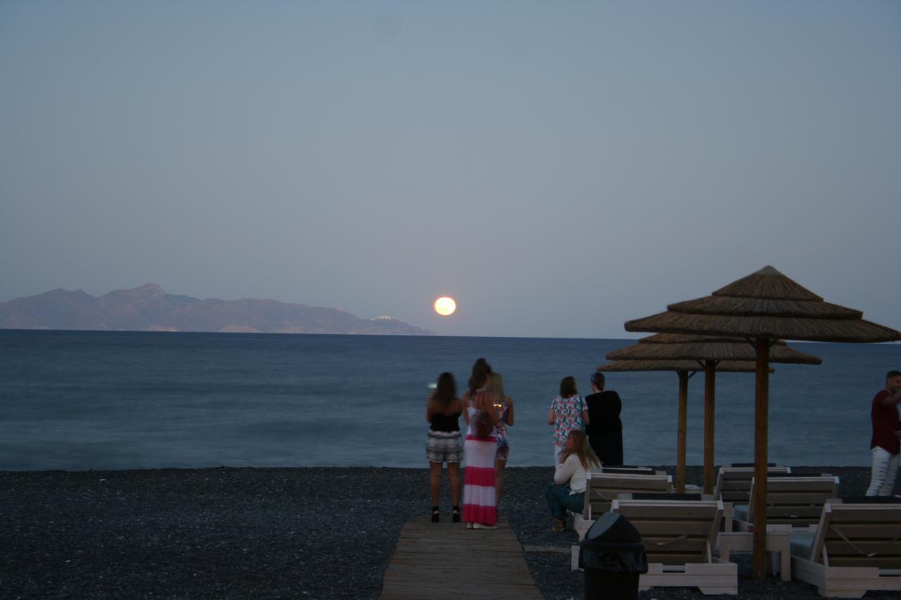 Arion Bay Hotel Santorini Kamári Exterior foto