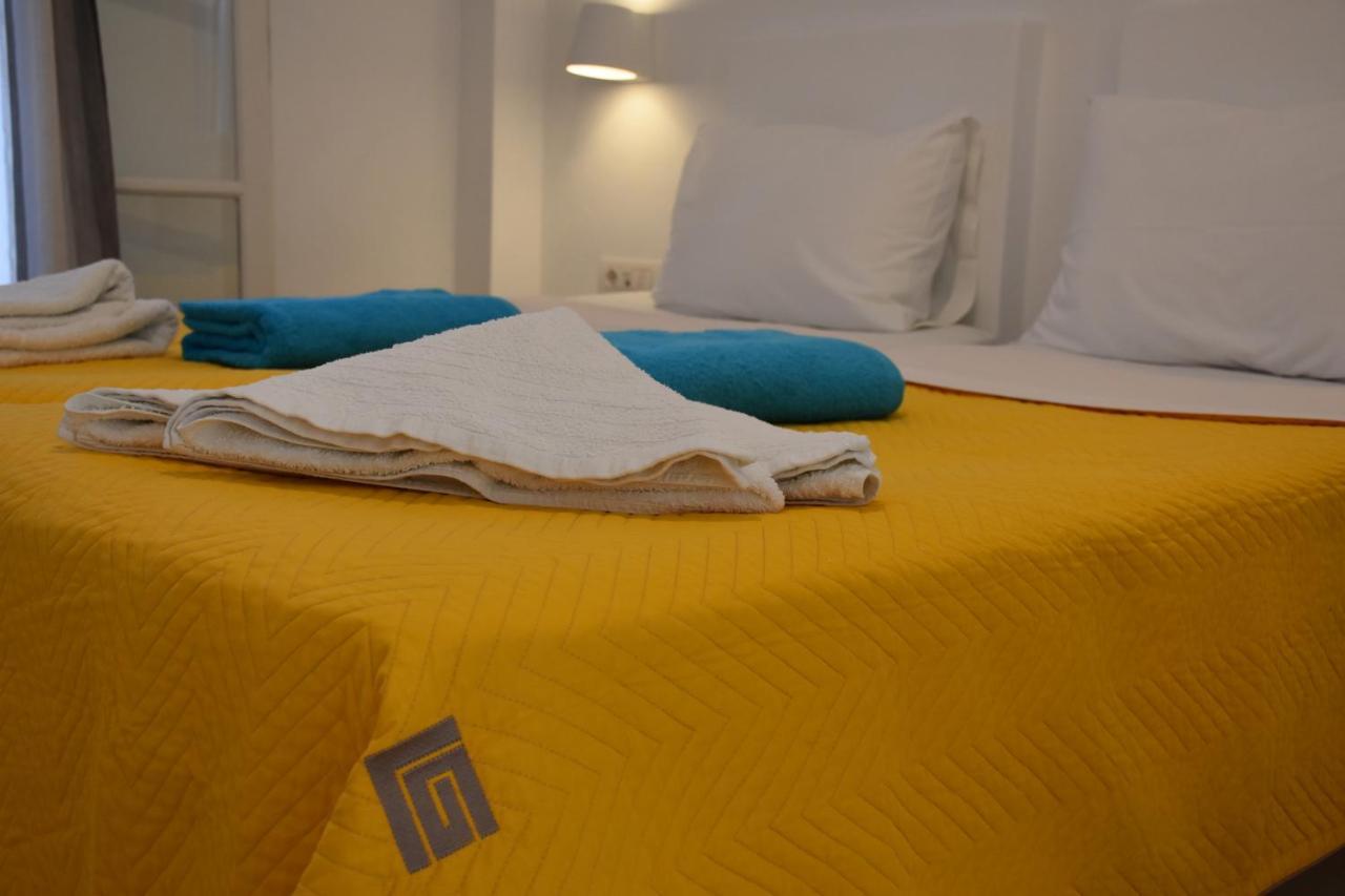 Arion Bay Hotel Santorini Kamári Quarto foto